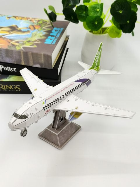 Chinese C919 passenger plane J20 fighter aircraft military three-dimensional puzzle aviation assembly model 3D paper mold toy