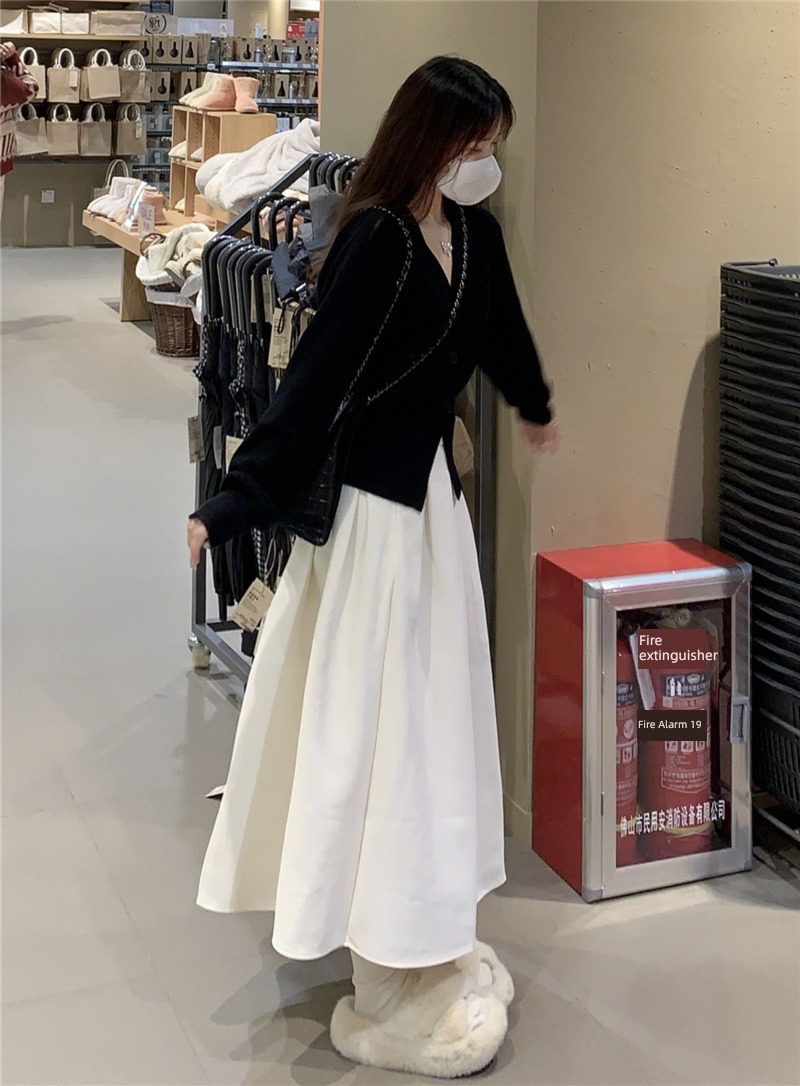 white Cover up Span Show thin Medium and long term Pleat skirt