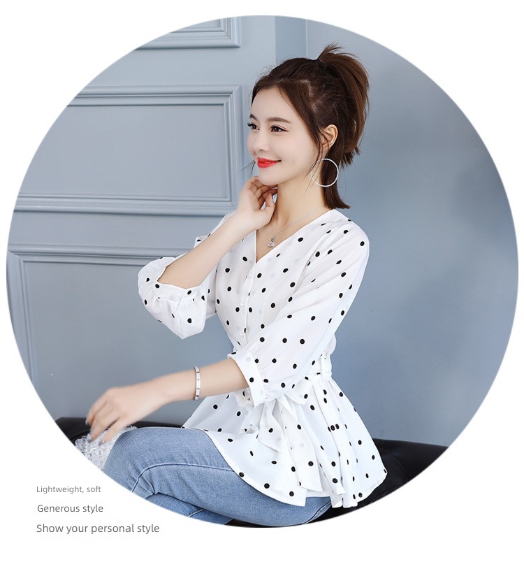 Korean version Temperament lady Frenulum Close your waist Skirt Ruffles Baby shirt jacket Short sleeve Wave point Chiffon shirt female summer
