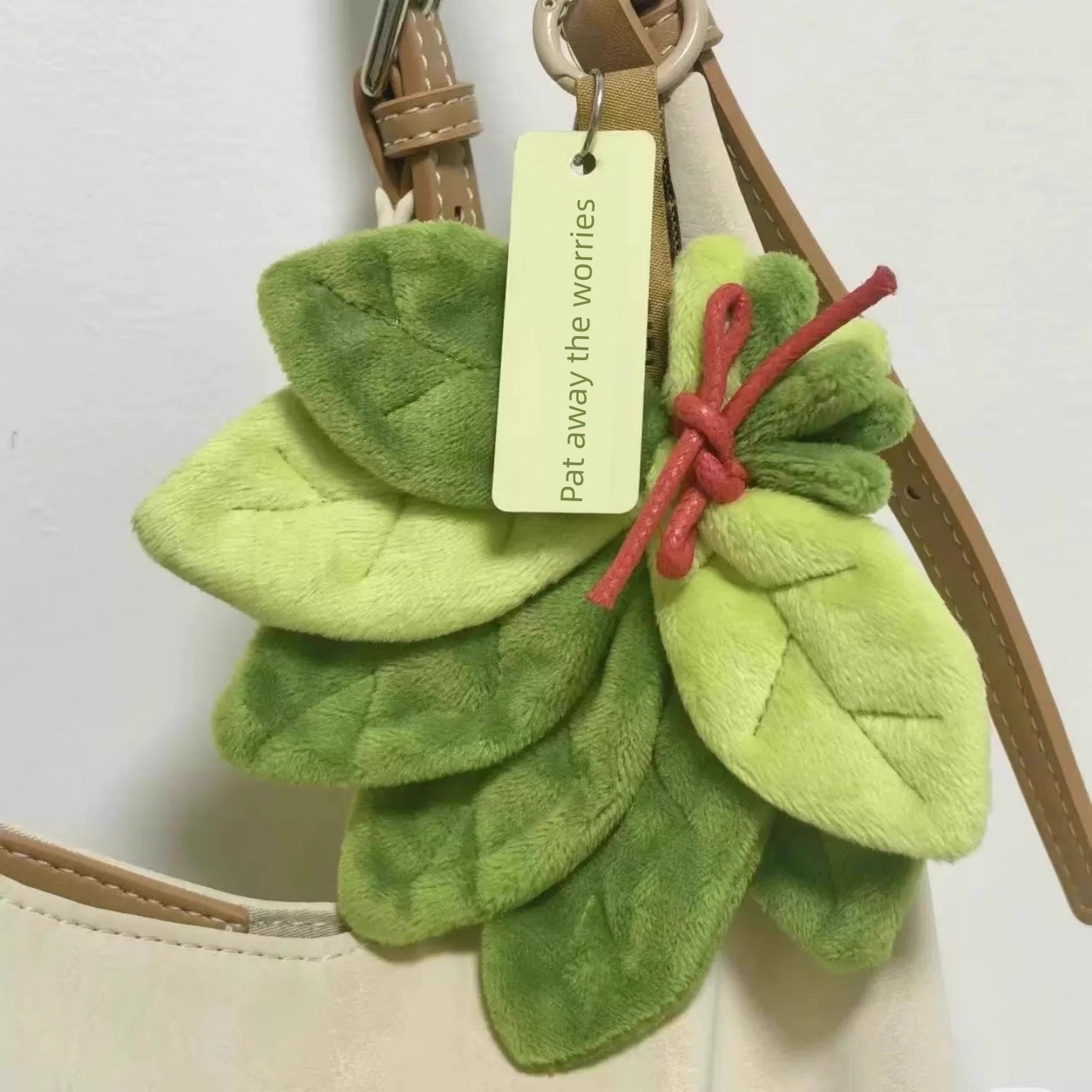 【No Worries!】Grapefruit Leaf Pendant, Good Luck Charm, Cute Keychain, Bag Pendant, Gift for Best Friend