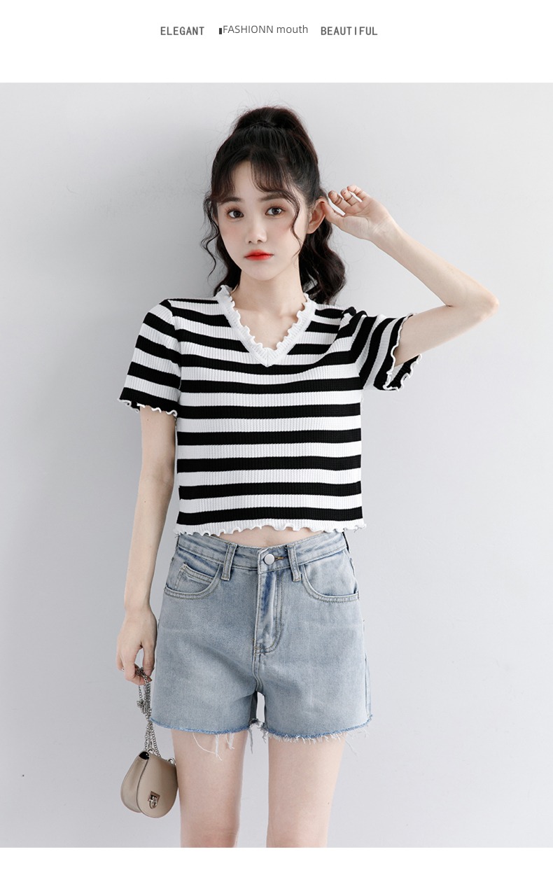 V-neck Ice silk T-shirt Exposed navel have cash less than that is registered in the accounts jacket Sweater