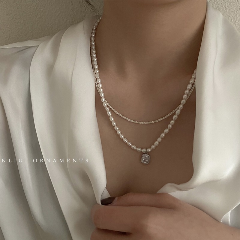 ins Light luxury Minority natural Pearl Necklace female Rice grains