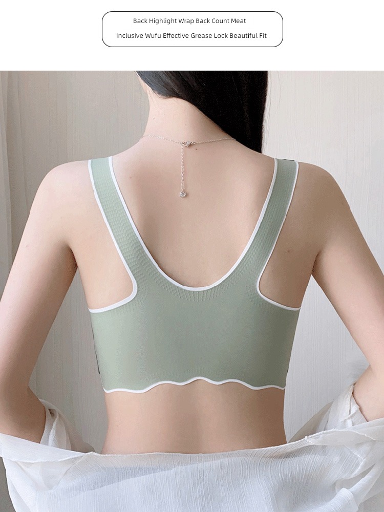 Beautiful back motion Fat mm Big chest shows small girl Underwear