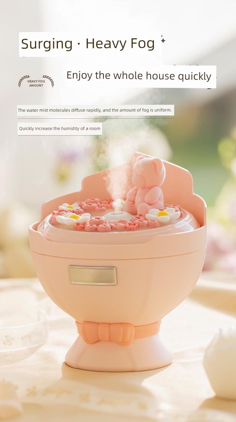 Bouquet Humidifier - Close-up of Mist Output