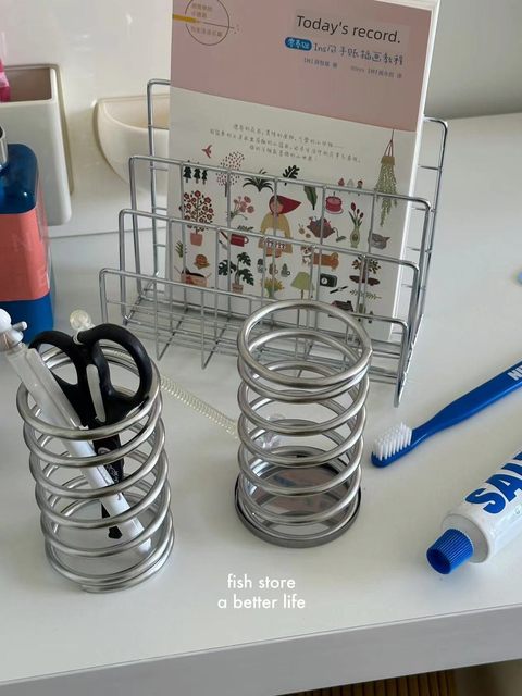 *Fish store*ins Stainless steel spiral toothbrush stand handheld pen holder tableware hollow storage rack