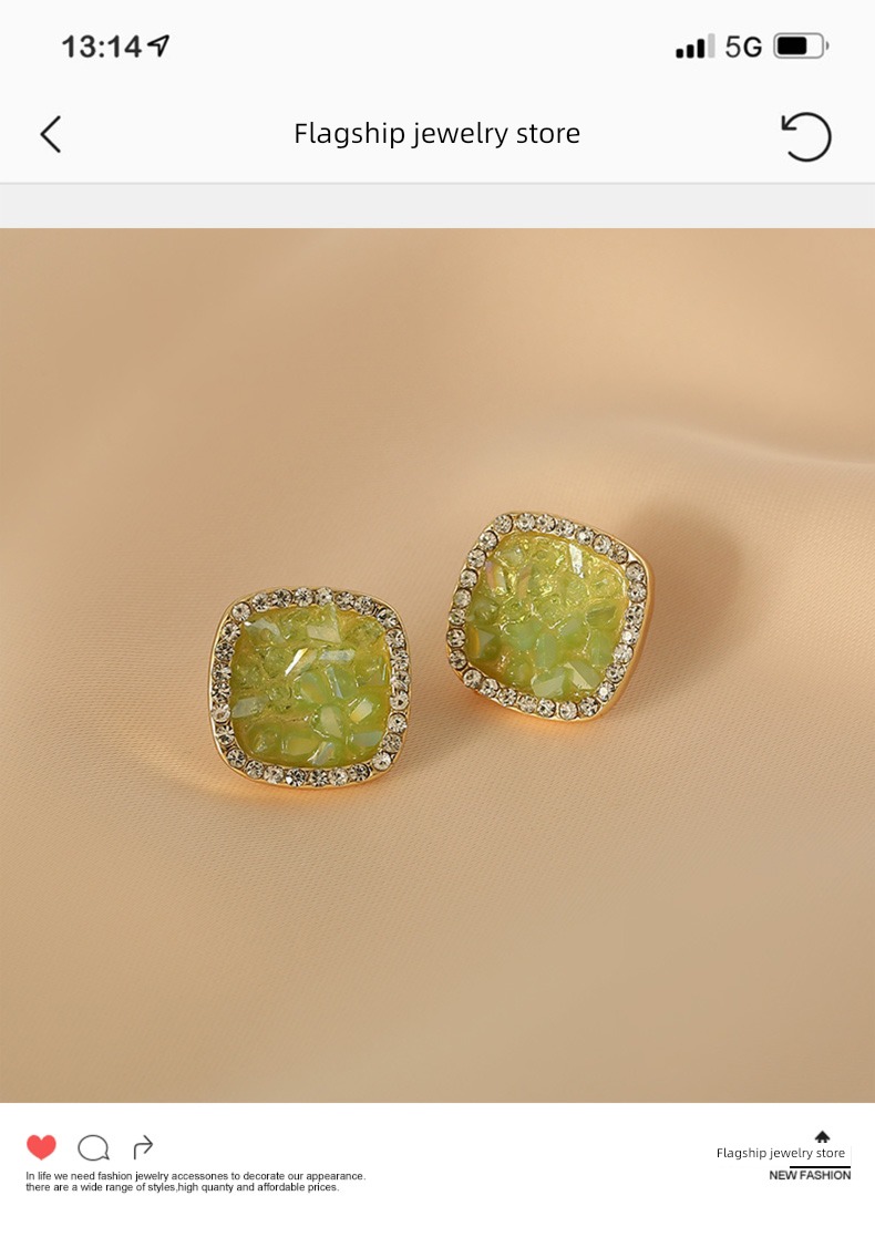 Flower trace Retro green female Small geometry square Ear Studs