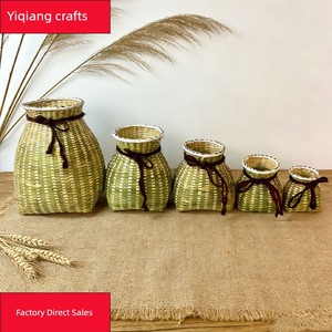 Hand-Woven Bamboo Basket for Children, Tea-Picking Basket, Shopping Basket, Outdoor Fishing and Leisure Fishing Gear