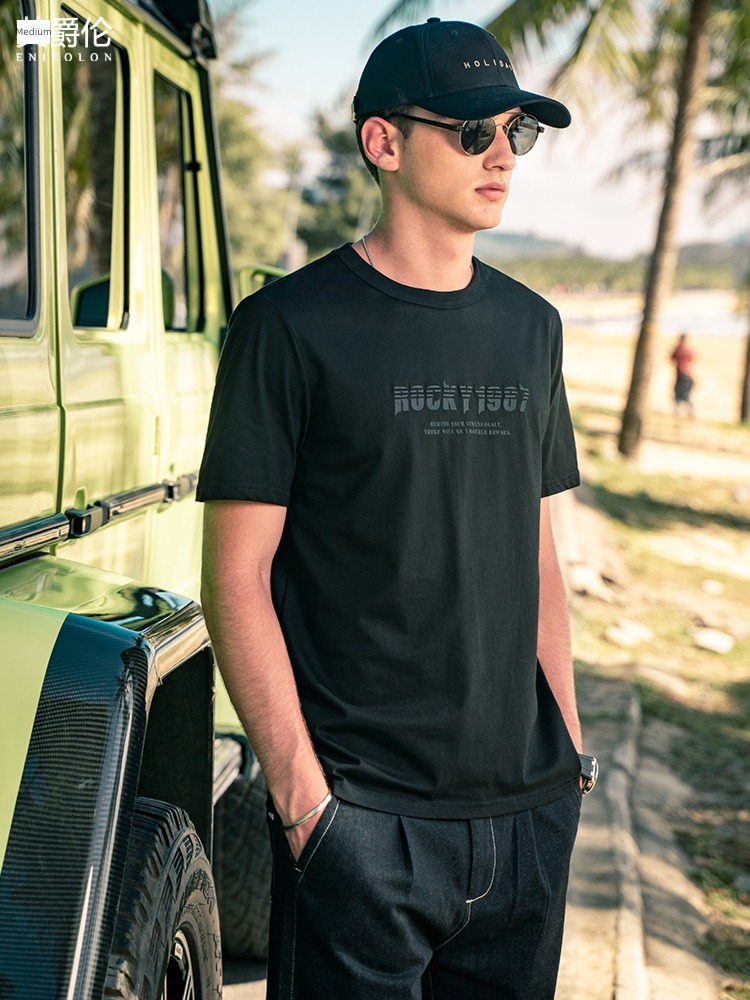Ying julun Xinjiang Short sleeve letter leisure time man T-shirt