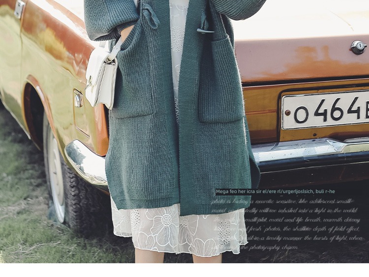 loose coat female Cardigan spring and autumn Korean version Retro Thin money sweater