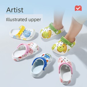 Children's Croc Shoes Summer New Lightweight Beach Shoes Cartoon Soft Sole Indoor Slippers Baby Water Play Sandals