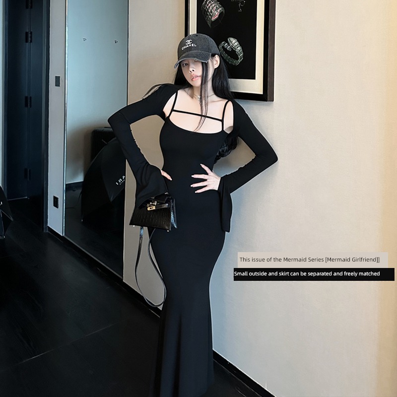 early spring girlfriend The new Self-cultivation camisole Fishtail skirt