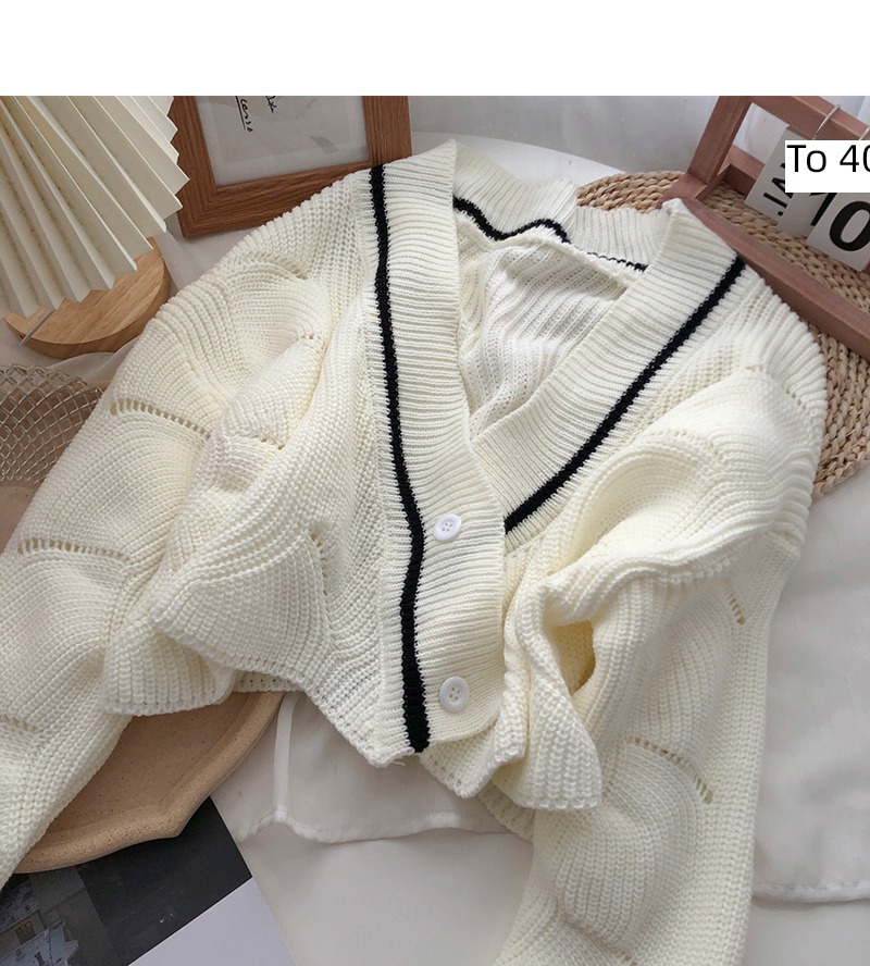 overlapping V-neck Autumn clothes easy knitting have cash less than that is registered in the accounts sweater