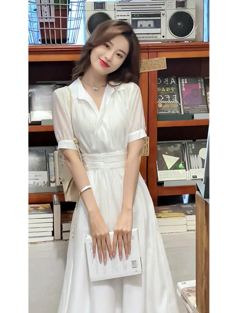 Design Minority Amazing Show thin white shirt longuette