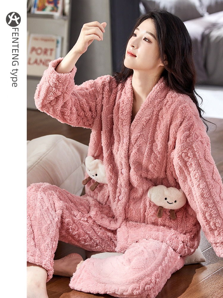 Finthen  Coral velvet ma'am keep warm lovely suit pajamas