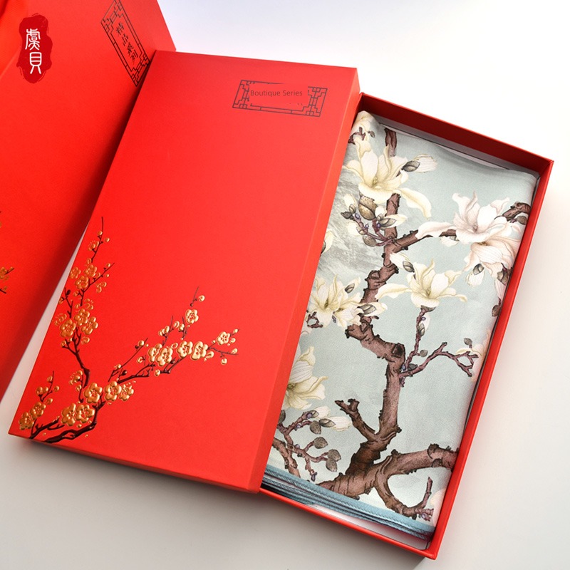 landscape Flowers and birds Chinese style Little gift foreigner real silk