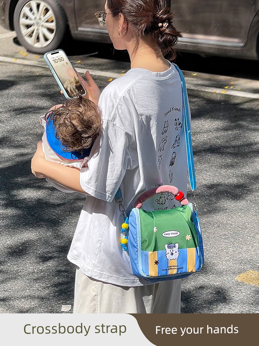 I'M Officially Conquered by This Cross-Body Mommy Bag! a High-End, Lightweight, Compact Organizer for Baby Bottles and Diapers for Outings — 2
