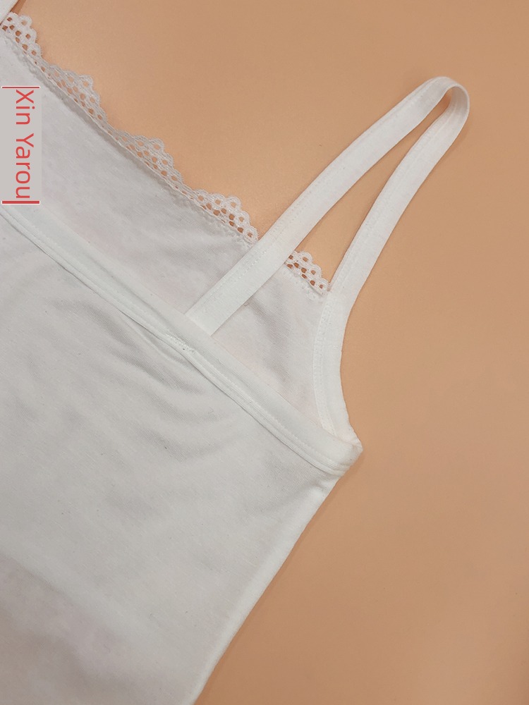 Beautiful back Light proof Lace white camisole Thin money undergarment covering the chest and abdomen