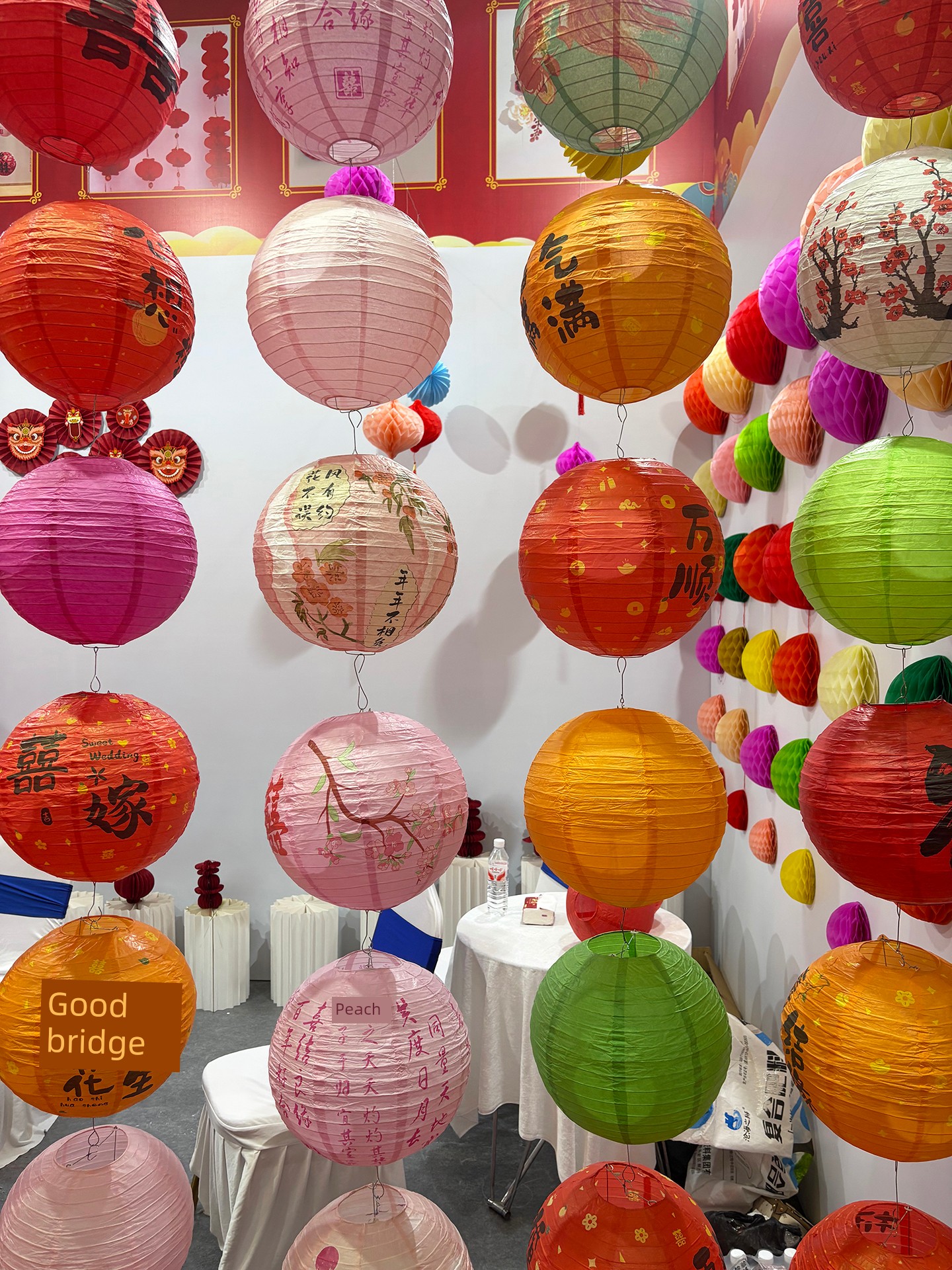 Colorful Paper Lantern Hanging Decorations for Weddings, New Year, Birthdays, Mid-Autumn Festival, Foldable Japanese-Style Painted Lanterns, Stringed Round Lanterns