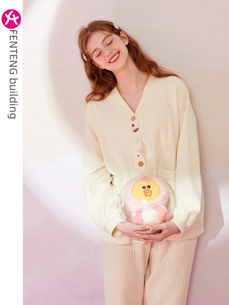 Finthen  baby female pure cotton Autumn  Can be worn out Brown bear