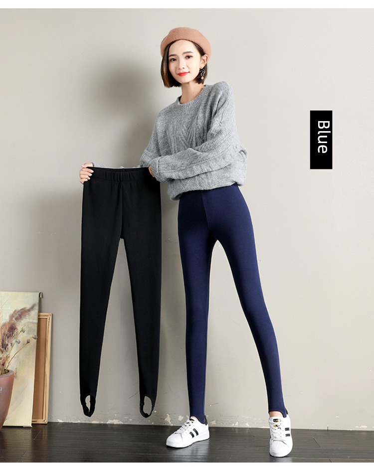 ma'am pure cotton Self-cultivation Show thin Step on one's feet Plush Leggings