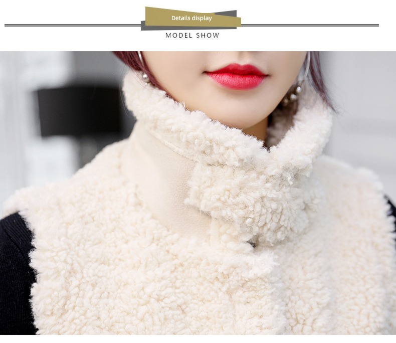 have cash less than that is registered in the accounts Fur in one vest waistcoat Lamb cashmere Vest