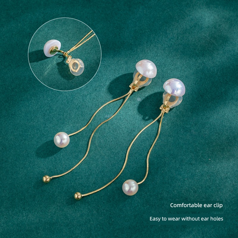 ins the republic of korea Pearl Design sense niche have more cash than can be accounted for Earrings