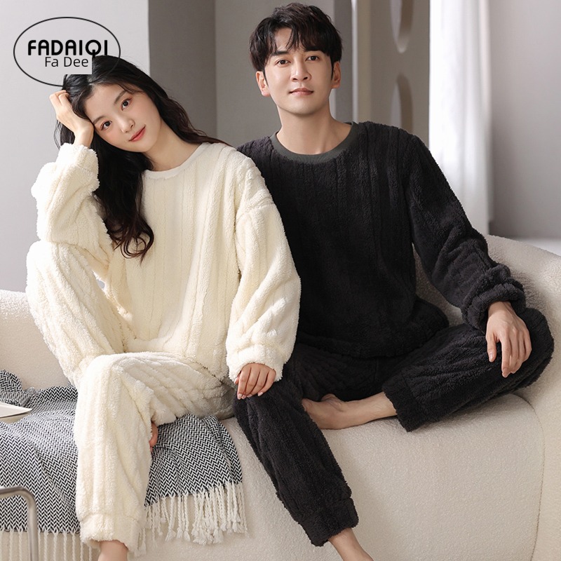 Autumn and winter female Flannel Round neck keep warm lovers pajamas