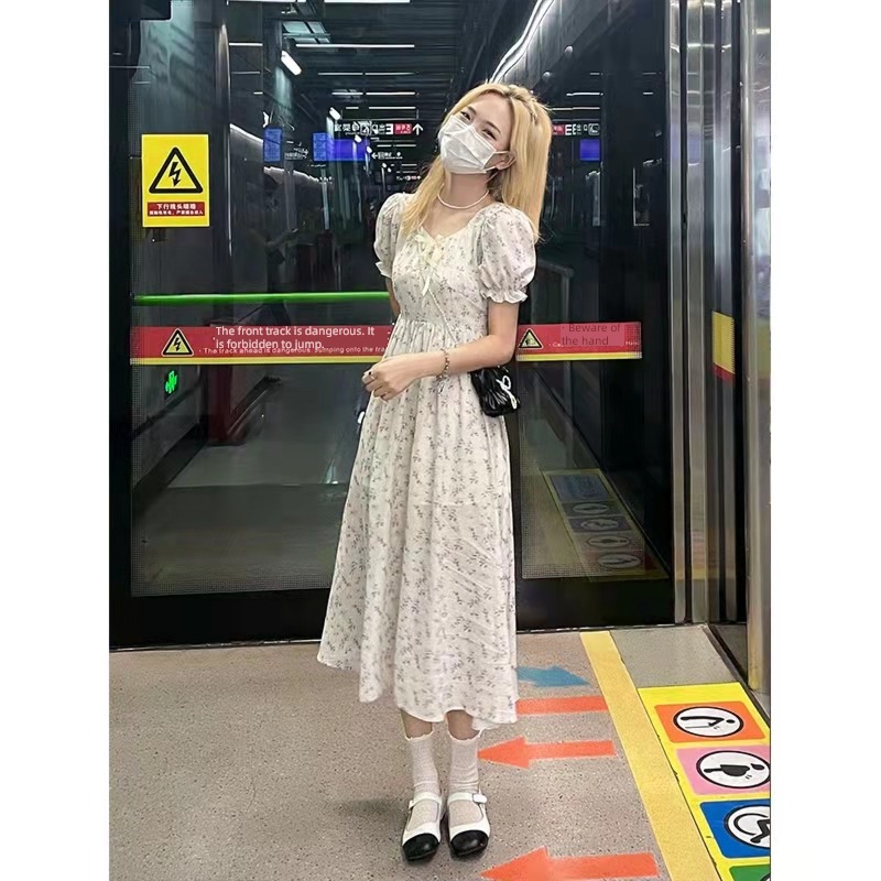 Tall man girl student Ankle Xianqi Forest Department first love longuette