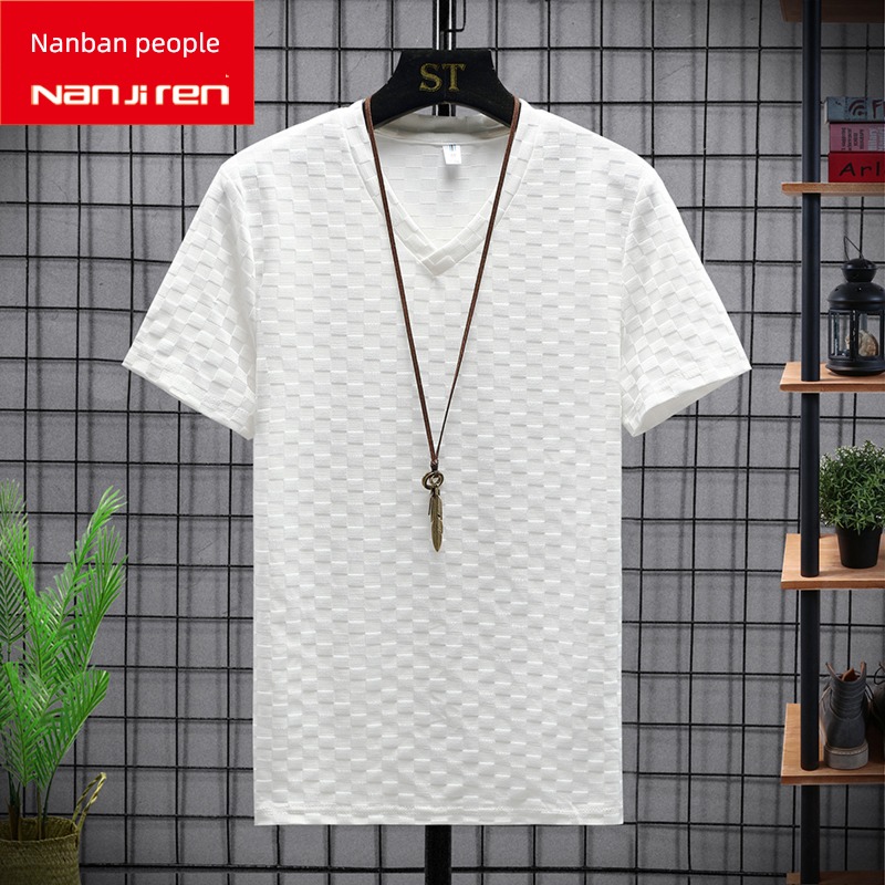 NGGGN lattice man V-collar Put on your clothes Short sleeve T-shirt