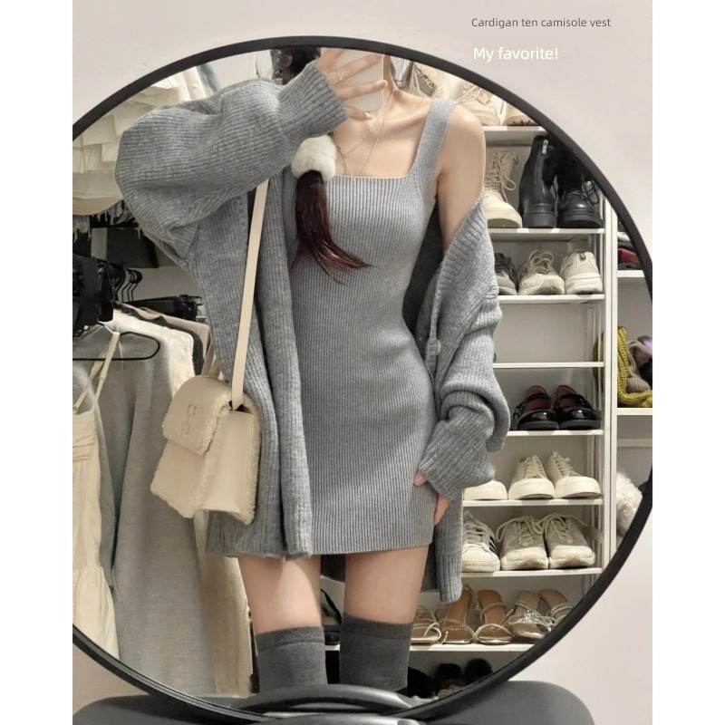 Sweet and spicy grey loose coat Dress Two knitting Cardigan