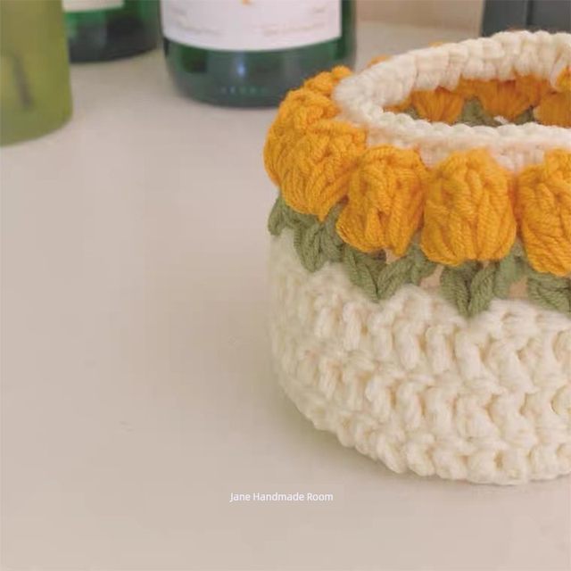 Knitted cake storage box tulip storage basket handmade DIY material pack wool knitted crochet homemade products