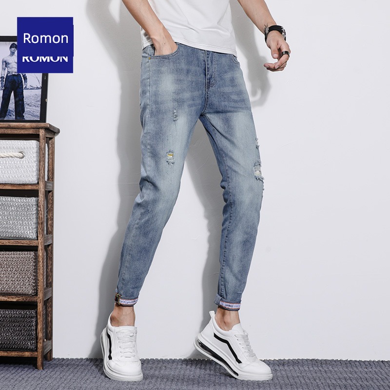 Romon spring Nine points Korean version Self-cultivation hole Jeans