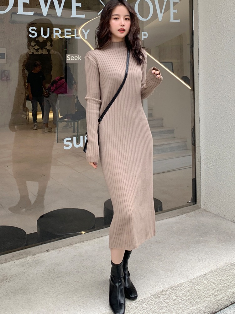 Autumn and winter Half high collar Condom Sweater Over the knee overcoat