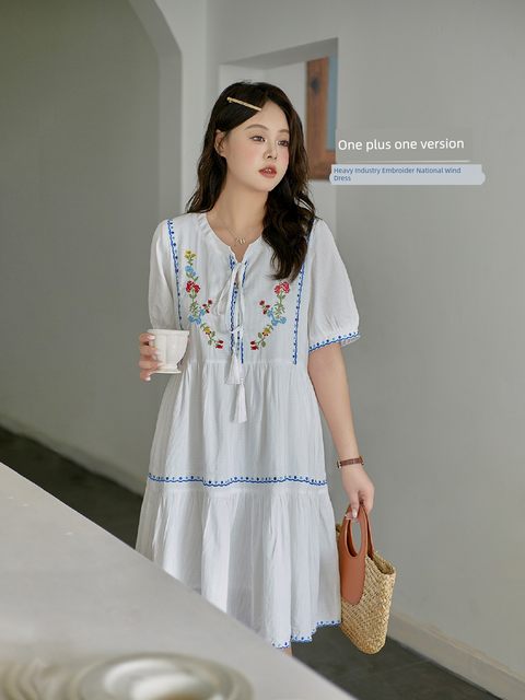 DM100 Large Size 100% Pear Type Apple Type Slightly Fat mm Embroidered Dress Ethnic Style Sweet Vacation