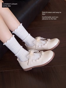 白色儿童软底女宝秋冬公主鞋