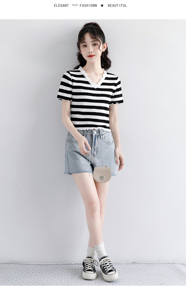 V-neck Ice silk T-shirt Exposed navel have cash less than that is registered in the accounts jacket Sweater