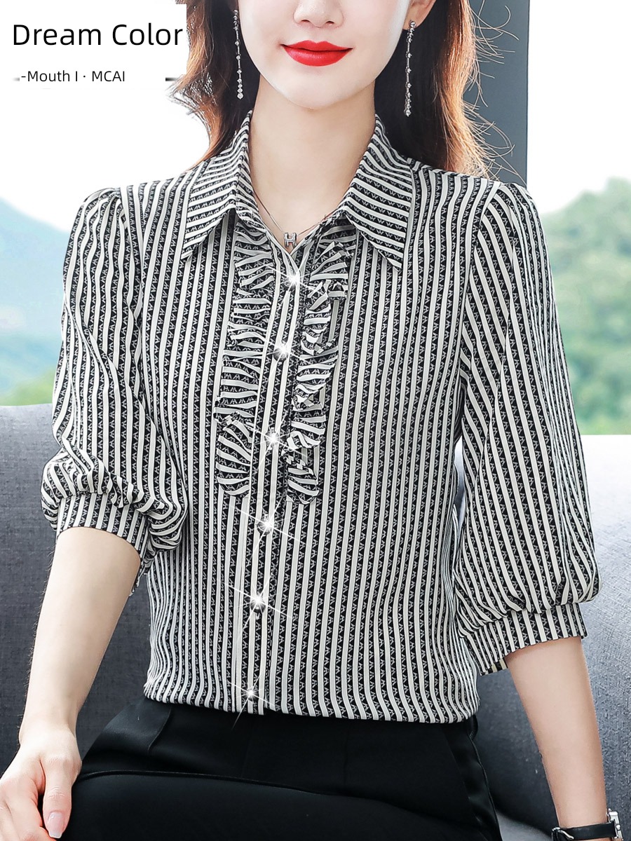Young mother three quarter sleeve jacket stripe Chiffon shirt