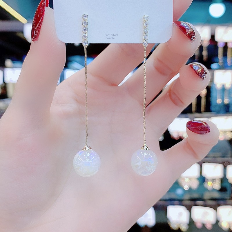 mermaid  round face Simple and versatile Mirage Pearl Earrings