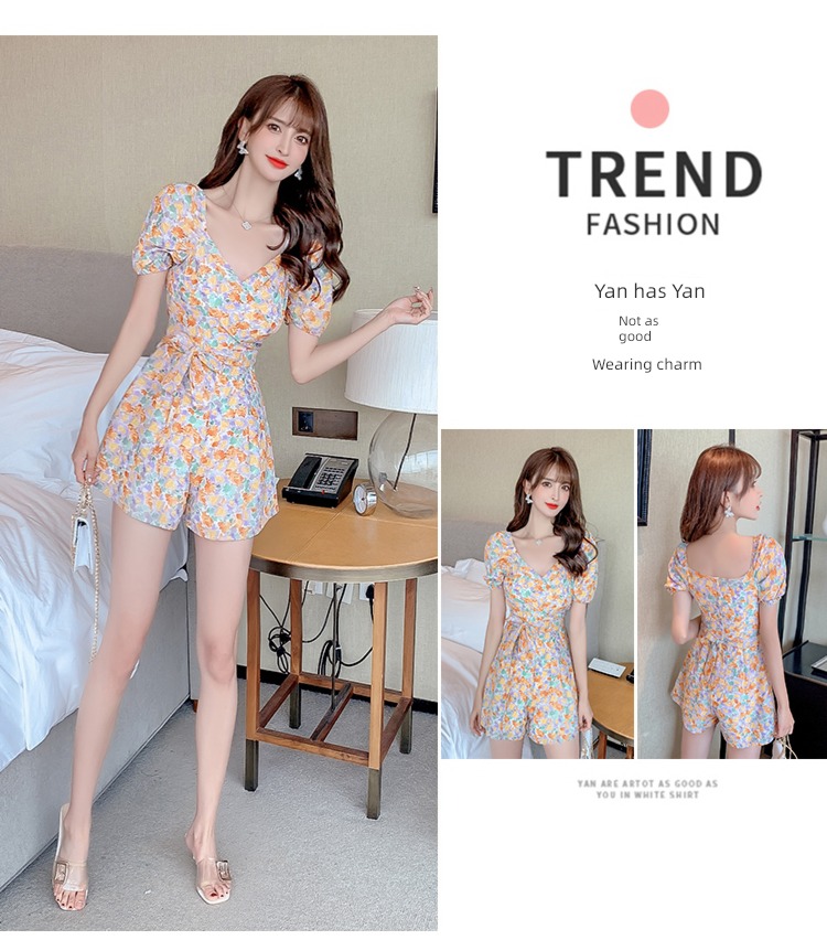 temperament Straight shoulder V-neck Broken flower shorts one-piece garment