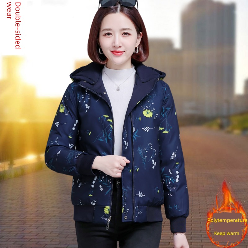 Small cotton padded jacket have cash less than that is registered in the accounts Wear it on both sides Middle aged and elderly Down jacket