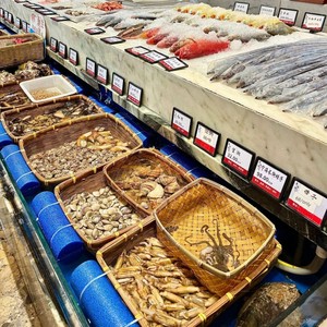 Bamboo Woven Rectangular Baskets for Food Display in Seafood Markets, Handcrafted Square Storage Baskets, Square Bamboo
