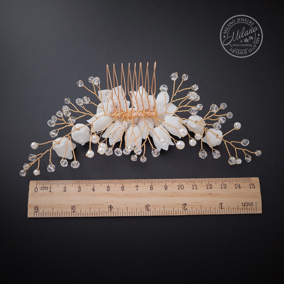ornaments Crystal drill Hair comb fairy banquet Hand Beaded