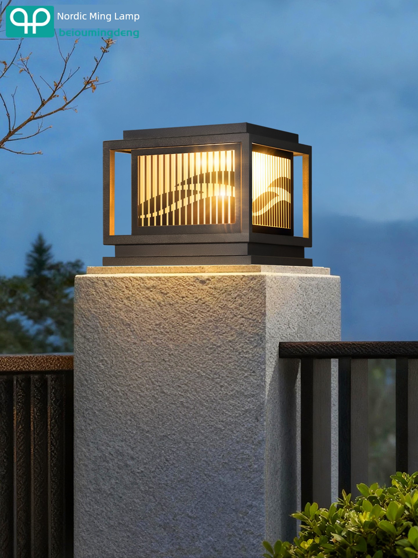Solar Column Head Lights, Outdoor Garden Lights, Garden Villa Door Pillar Lights, Door Pillar Lights, Outdoor Waterproof Fence Lights