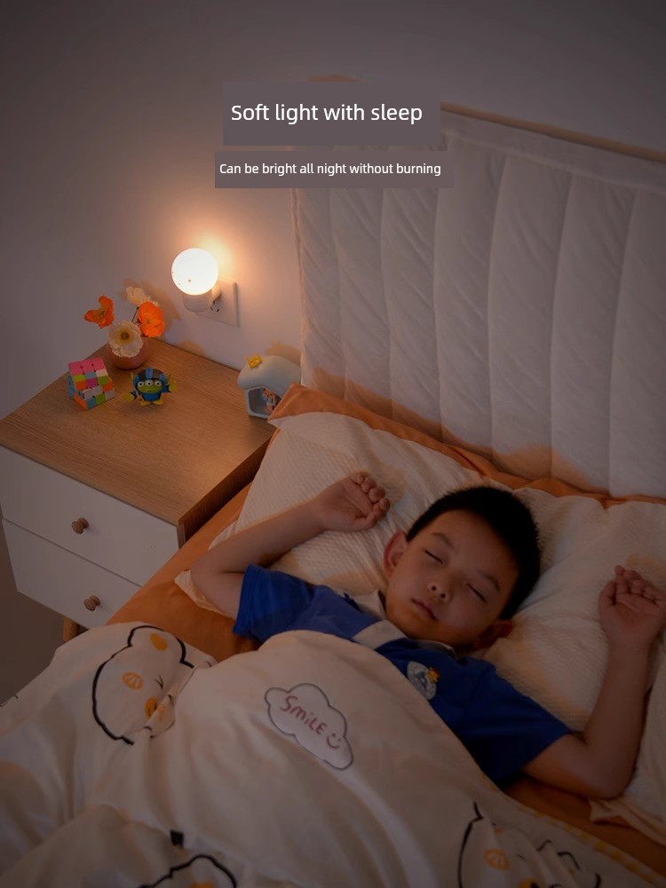 Plug-in Baby Feeding New Arrival Remote Control Energy Saving Small Night Lamp