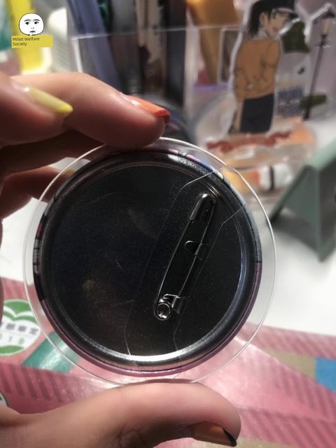 Thickened to go out round 58mm cm small bars transparent invisible badge millet storage protective sleeve membrane shell support