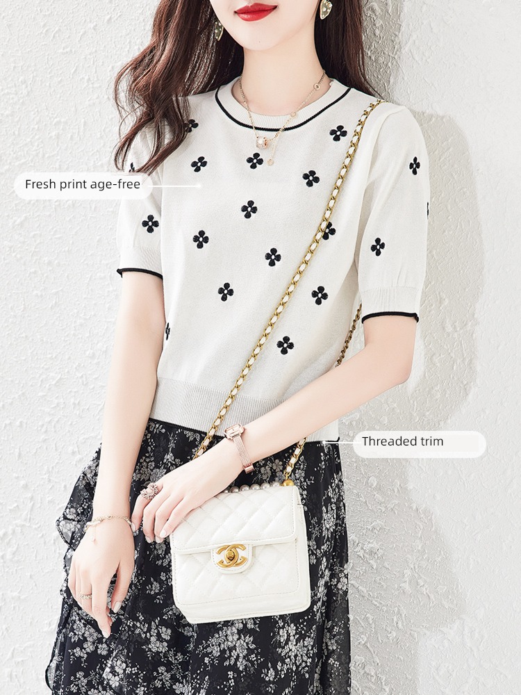 Ice silk knitting mom Thin money Short sleeve Sense of design T-shirt