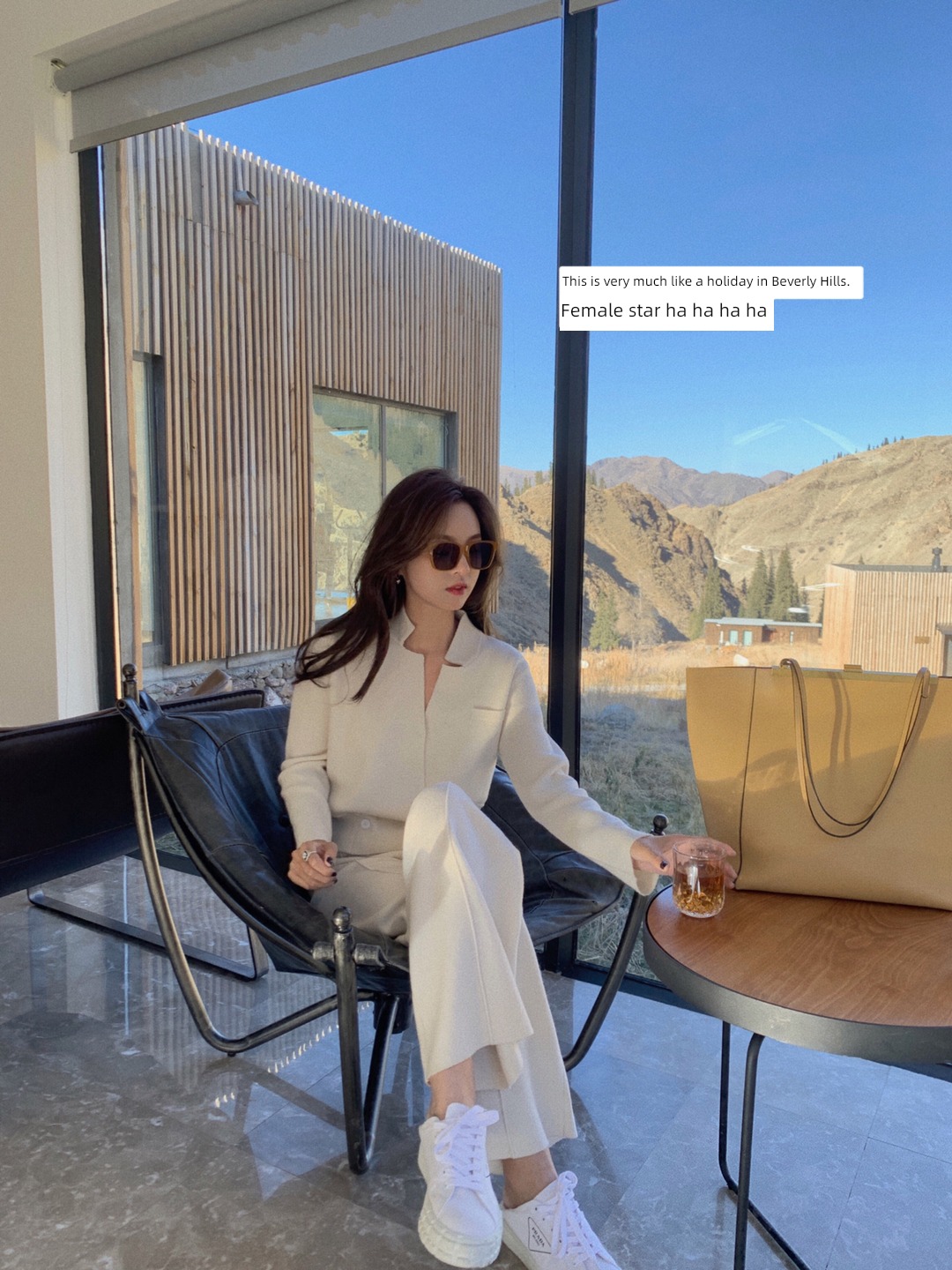 ASM   ANNA Female star on vacation wool V-collar jacket