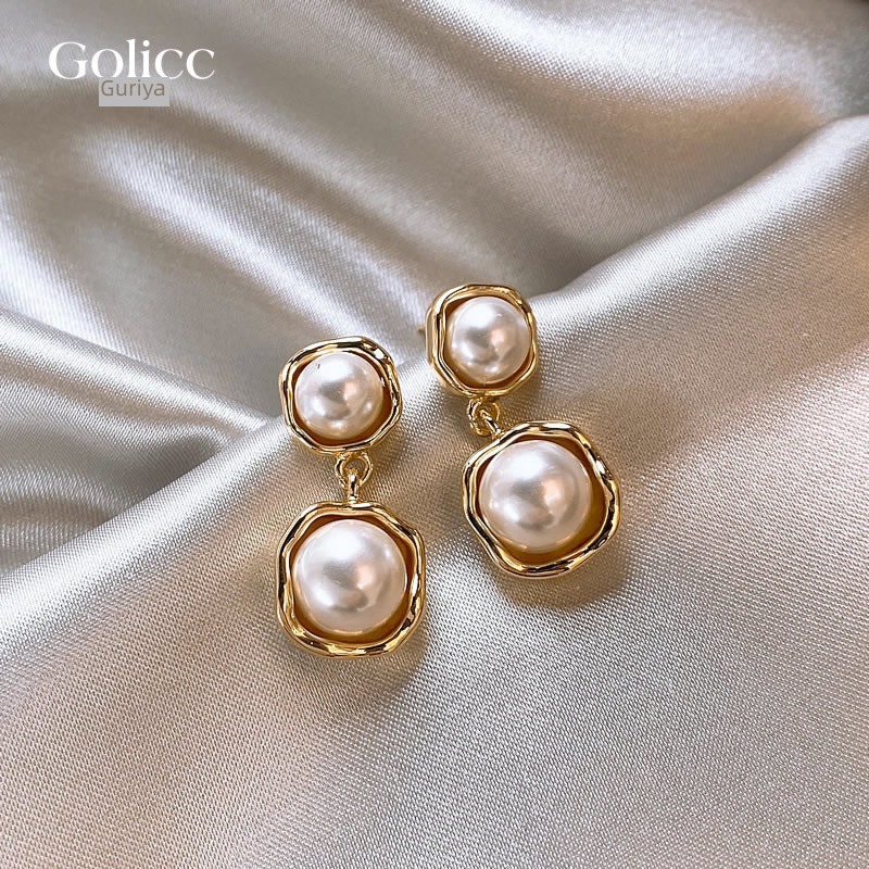 Light luxury female Minority Design Retro Pearl Ear Studs