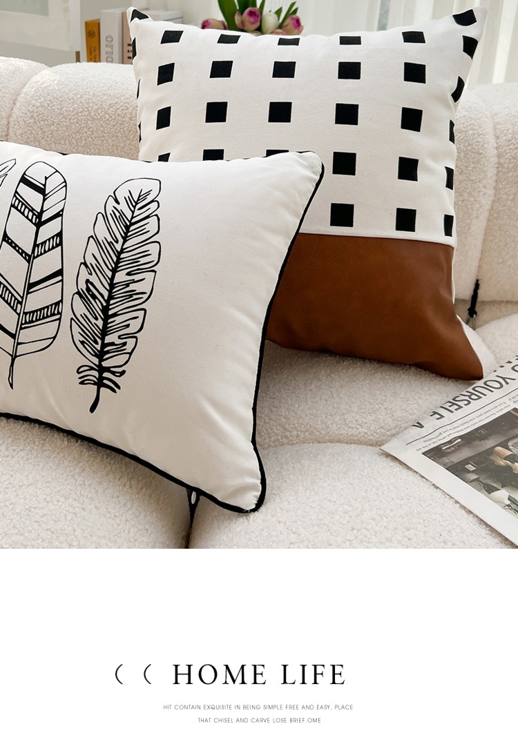 Creeping home Light luxury Retro Online red money a living room Pillow