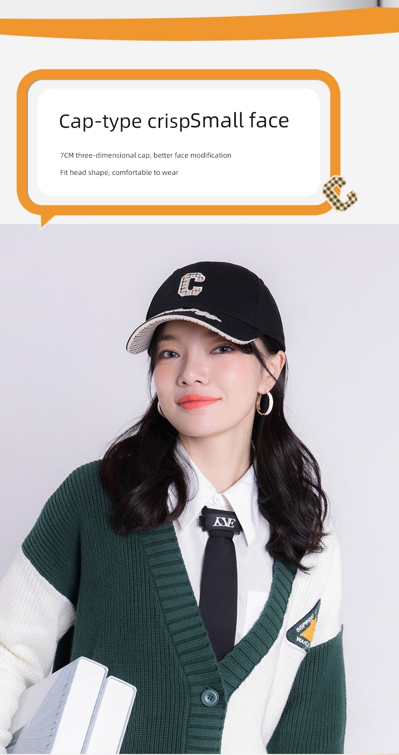 cacuss female Autumn and winter Academic atmosphere Color contrast Hat